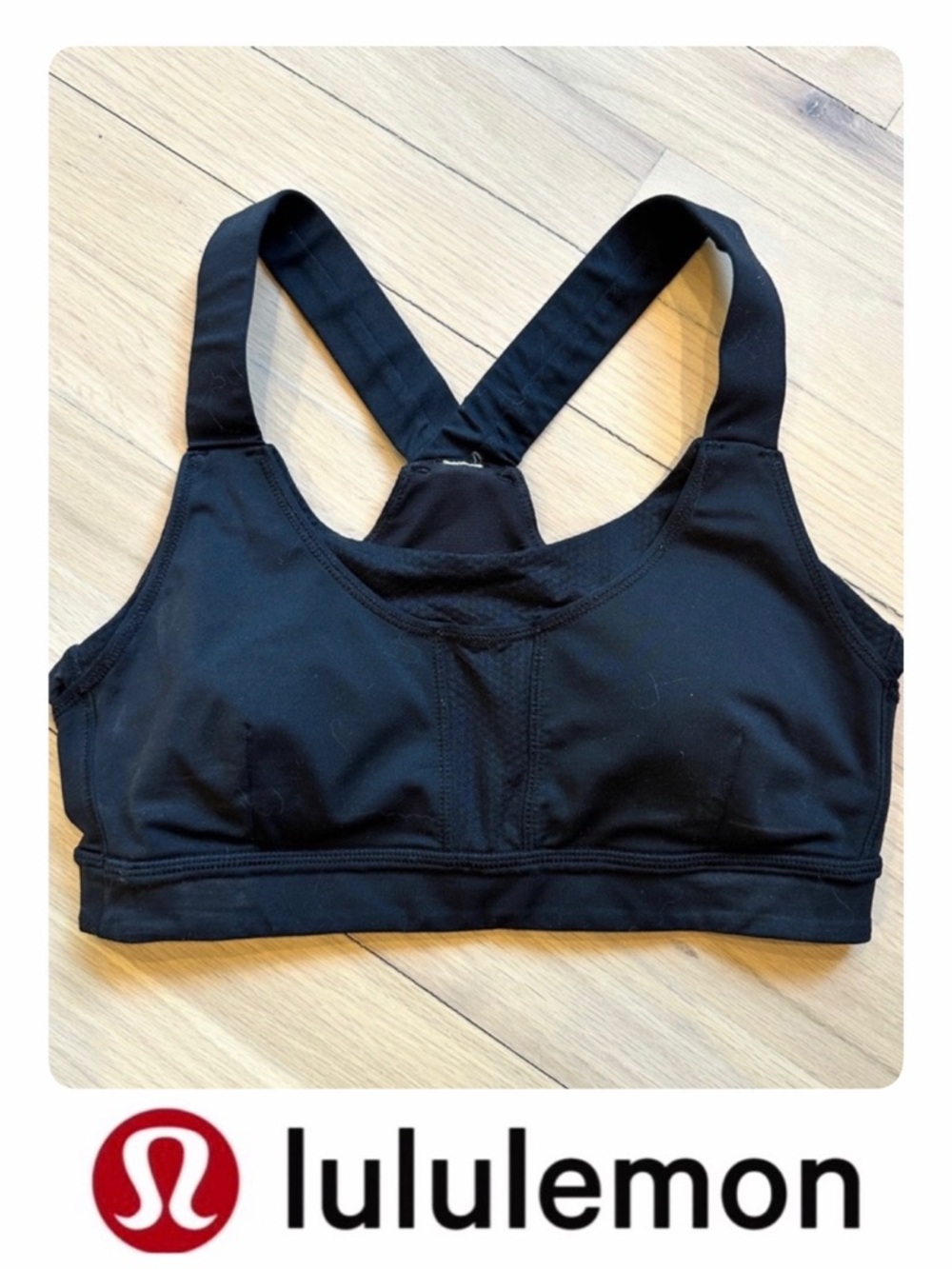 LLULEMON Sports Bra